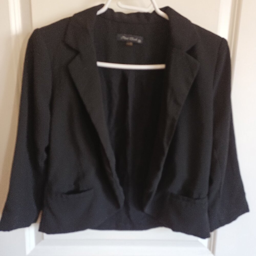 Final Touch Women's Black Short Jacket Size Small